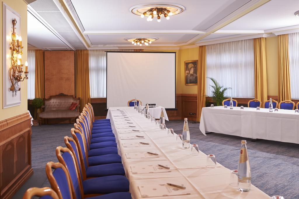 Romantichotel Goldener Karpfen Фулда Екстериор снимка
