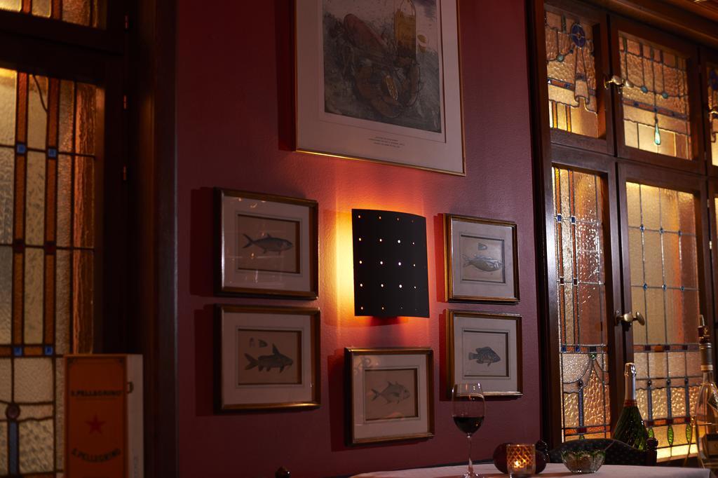 Romantichotel Goldener Karpfen Фулда Екстериор снимка