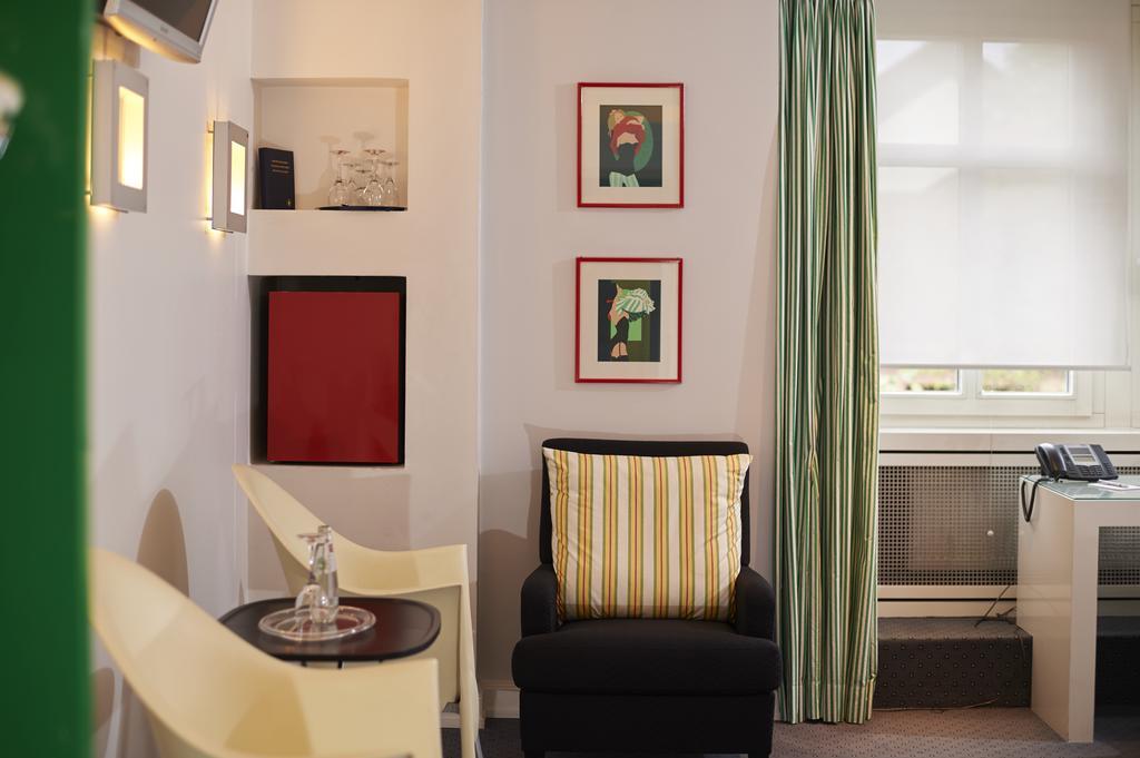 Romantichotel Goldener Karpfen Фулда Екстериор снимка